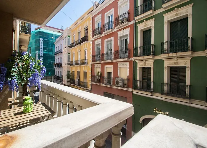 Stylish *New* Apartment In Alicante W/ 4 Bedrooms