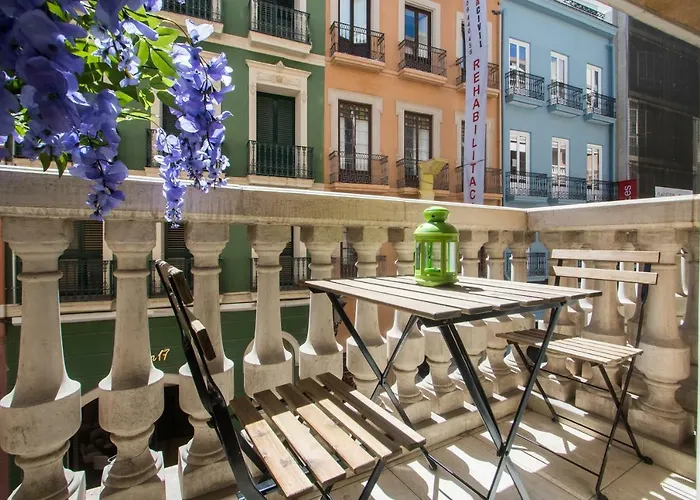 Stylish *New* Apartment In Alicante W/ 4 Bedrooms